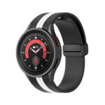 Samsung Galaxy Watch 5 Pro mágneses ívelt szilikon szíj fekete-fehér 2